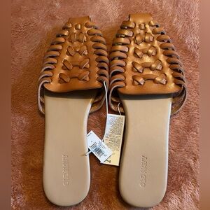 Old Navy woven flats